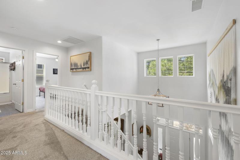 32-web-or-mls-FA9A7173