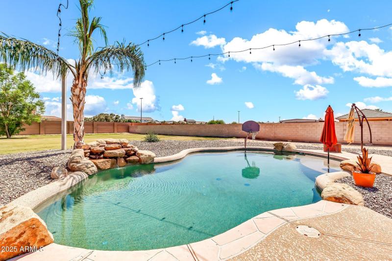 2699 E Claxton Rd-43