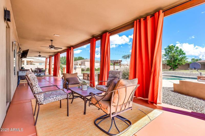 2699 E Claxton Rd-50