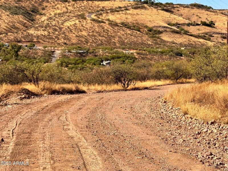 f544ab82-05d3-441f-a060-9dae56e5f9d4