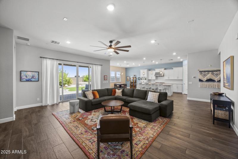 Photos By Chase Capture