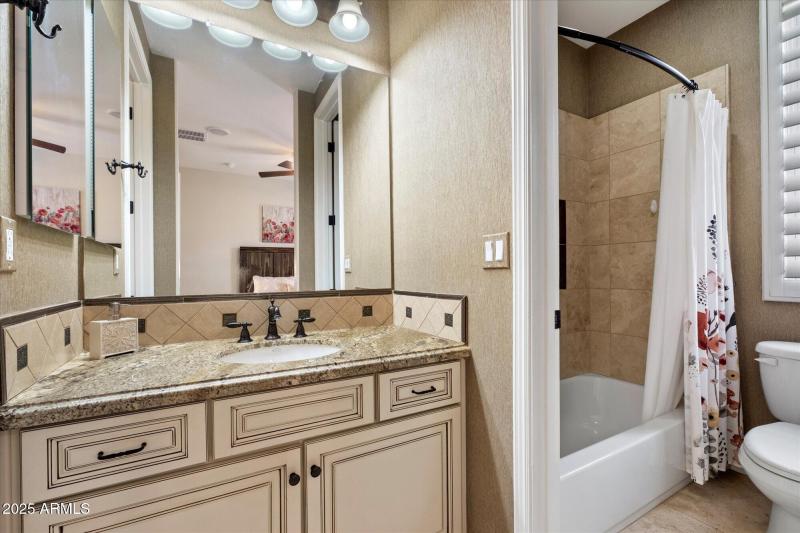 Third Floor Ensuite Bathroom