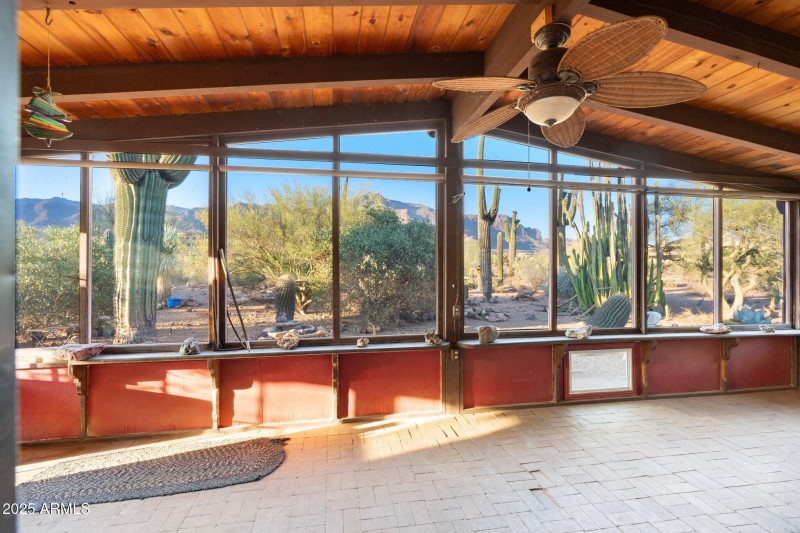 Covered/Screened Patio