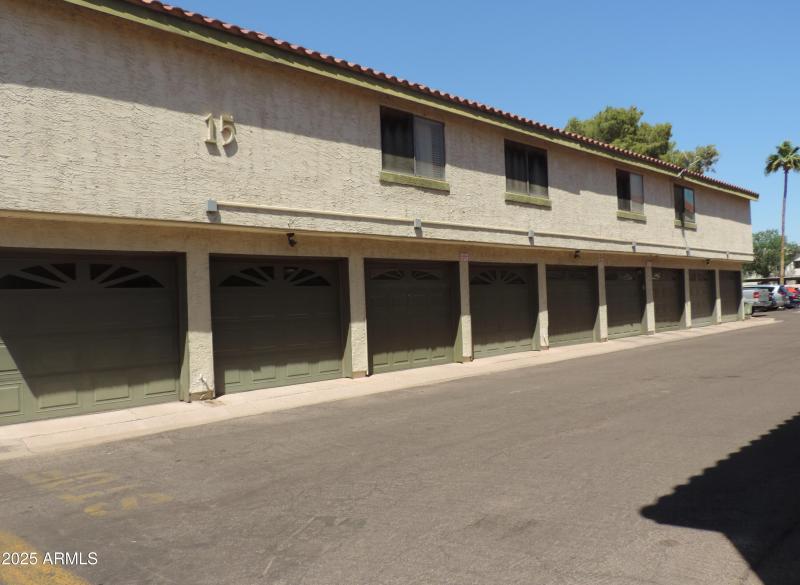 30 E Brown Rd 2113 025