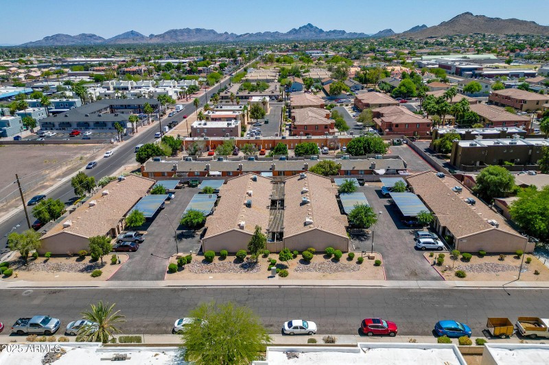 27-custom-3045 E Grandview Rd-27