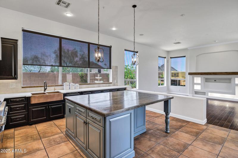 10310 N 135th Way-18