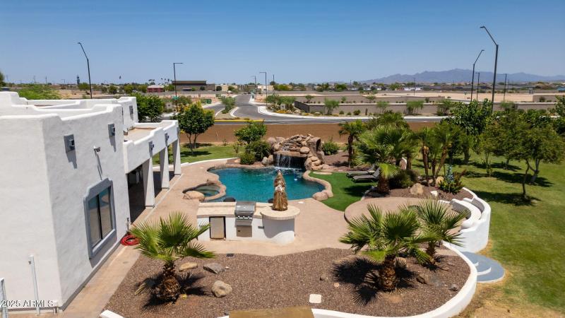 16-web-or-mls-24313 w. Grove St Buckeye,