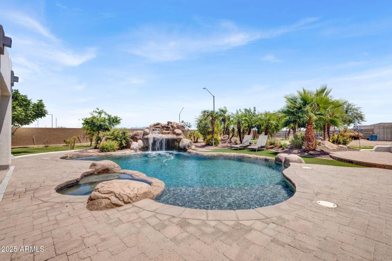 75-web-or-mls-24313 w. Grove St Buckeye,