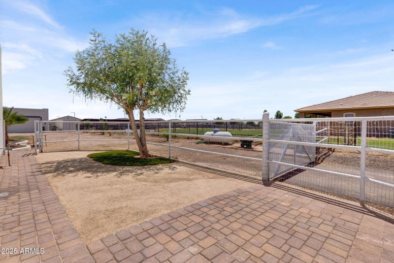 100-web-or-mls-24313 w. Grove St Buckeye