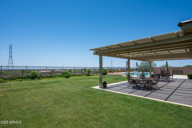 45-8651WArtemisaAve-45