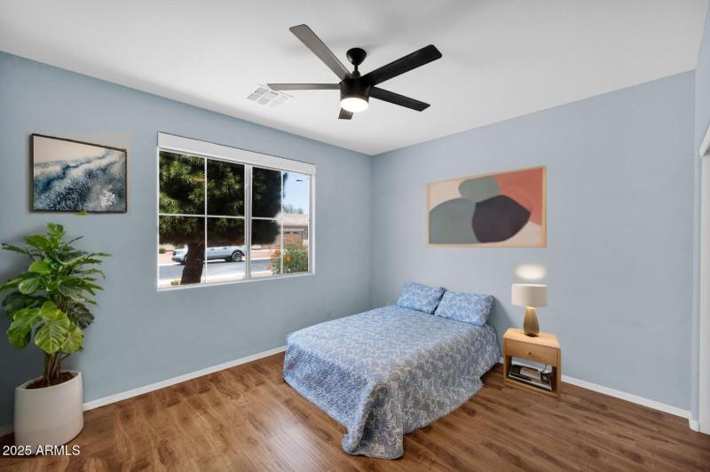 42485 Abbey - 21Second Bedroom Staging