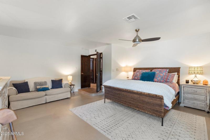 54-web-or-mls-DSC04777 copy