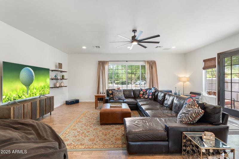 70-web-or-mls-DSC04827