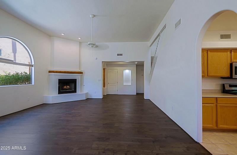 Living and Dining Room 4