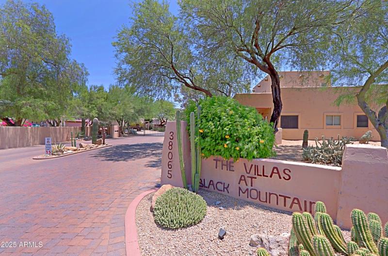 The Villas at Black Mountain 2