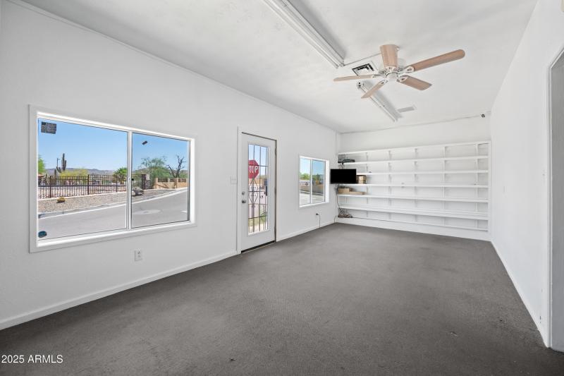 10 N Washington St MDG (9)