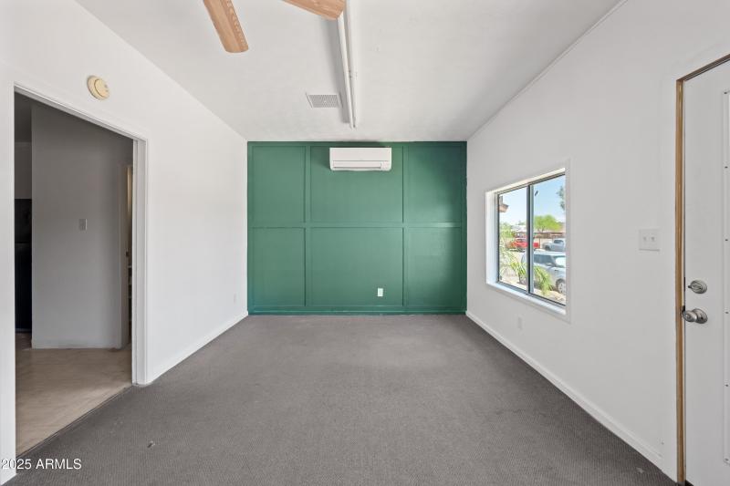 10 N Washington St MDG (13)