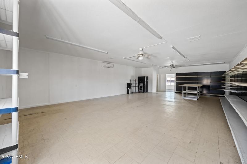 10 N Washington St MDG (18)