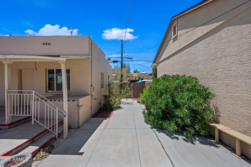 10 N Washington St MDG (31)