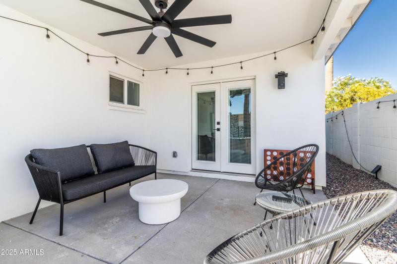 AZ_6907 E Palm Ln_0007