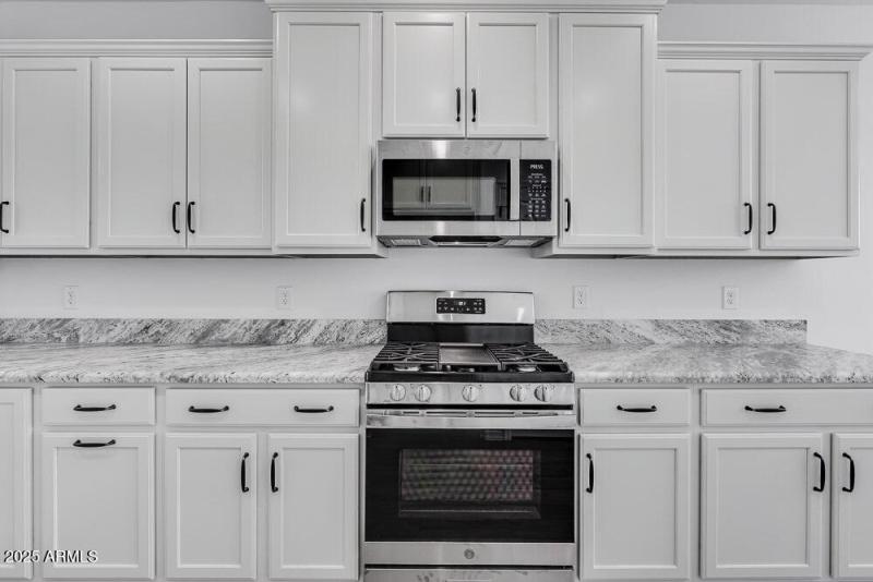 hj-az-phx-cantamia-duet-lily-lot-30135-k