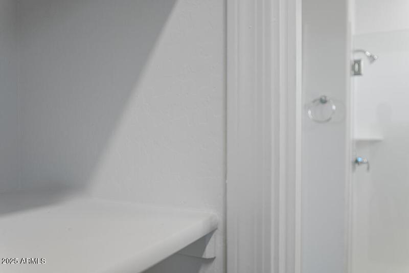 hj-az-phx-cantamia-duet-lily-lot-30135-b