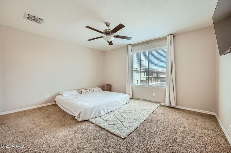 3916 s 79th lane - Web Quality - 010 - 1