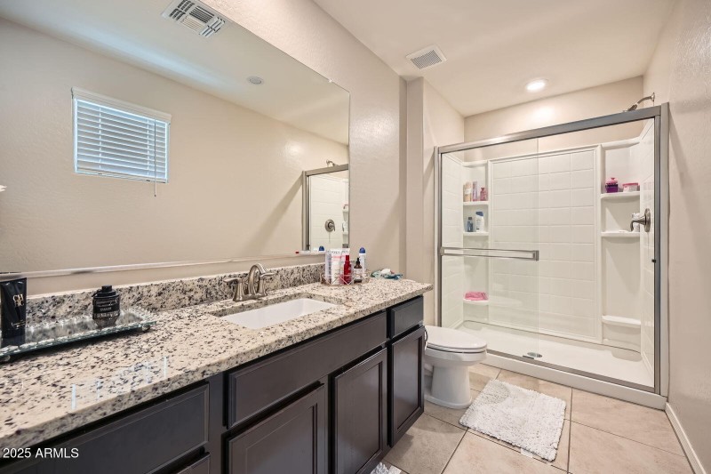 3916 s 79th lane - Web Quality - 012 - 1