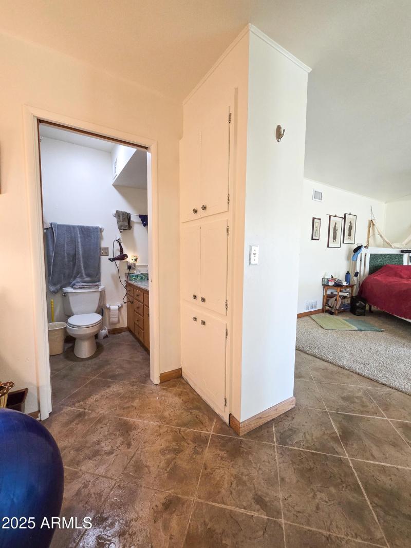 Storage for primary Bath