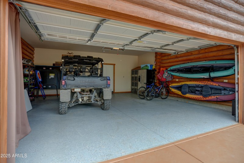 Garage 1
