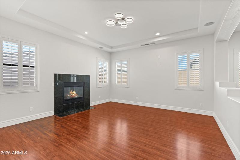 25-web-or-mls-3215-e-constance-wy