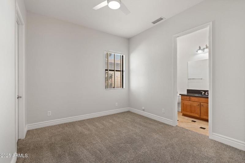 36-web-or-mls-3215-e-constance-wy