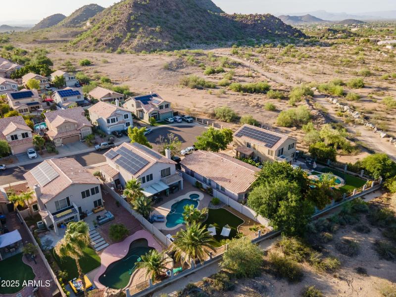 48-web-or-mls-Pontiac-52