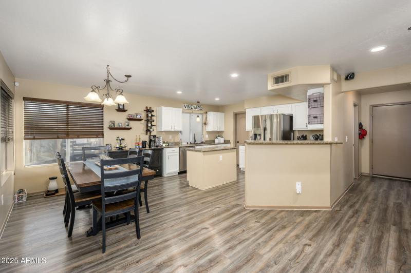 10-web-or-mls-Pontiac-18