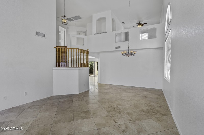 4530 E Desert Wind Dr-6