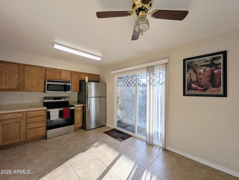 2233 W FARMDALE AVE #2