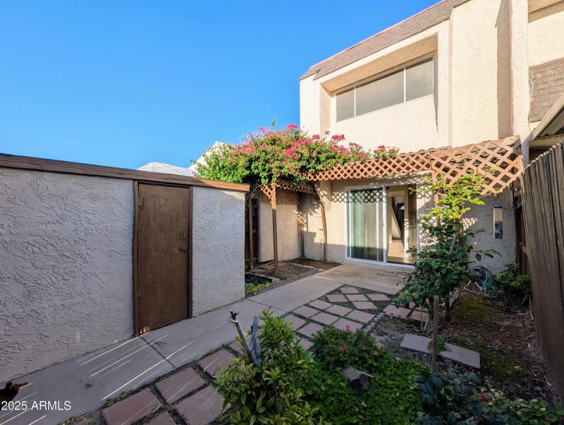 2233 W FARMDALE AVE #2