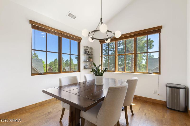 12-web-or-mls-JC0A4785