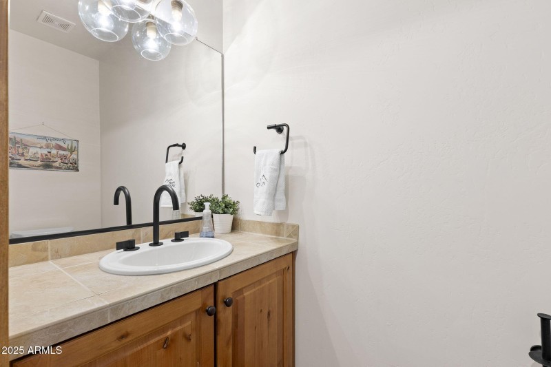 40-web-or-mls-JC0A4924