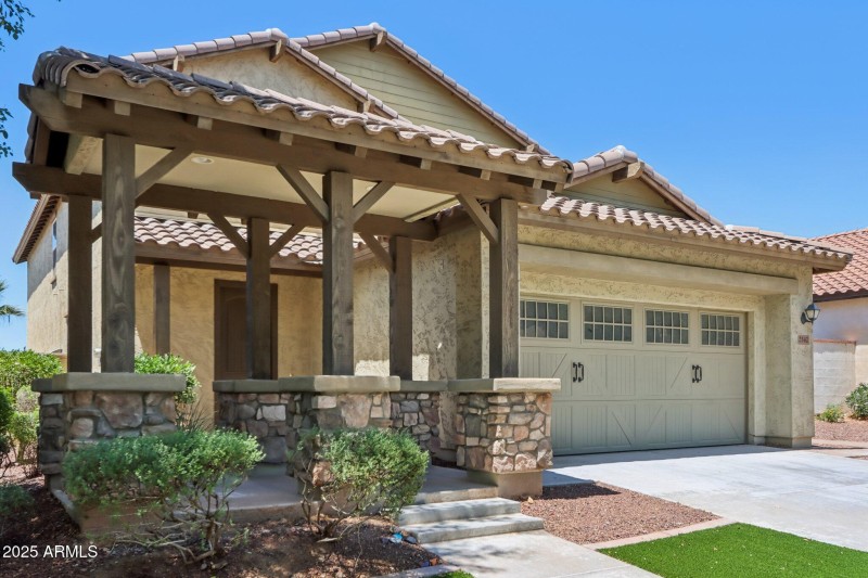 3-web-or-mls-N Riley Rd-1406-003