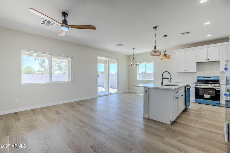 7-web-or-mls-Trona-7