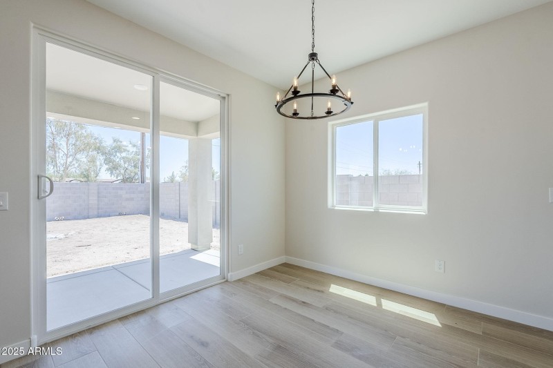 10-web-or-mls-Trona-10