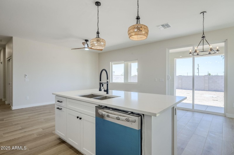 17-web-or-mls-Trona-17