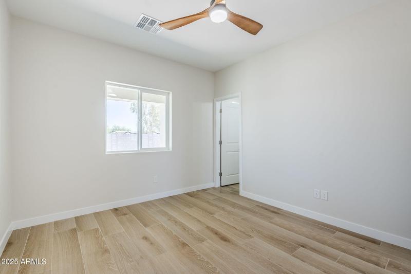 28-web-or-mls-Trona-28