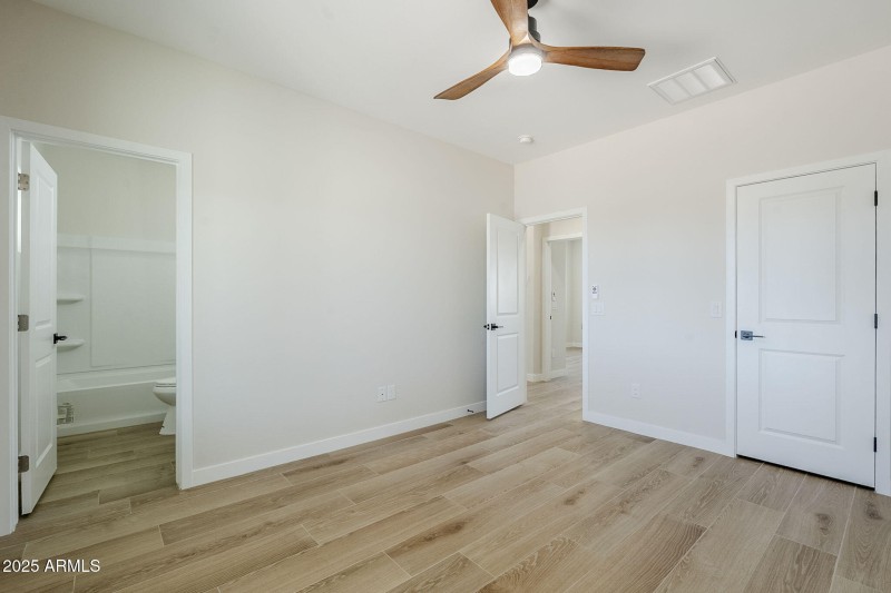 29-web-or-mls-Trona-29