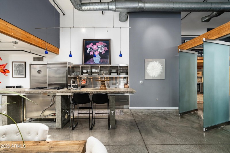 22-914 E Osborn Road, No 403 (22 of 70)