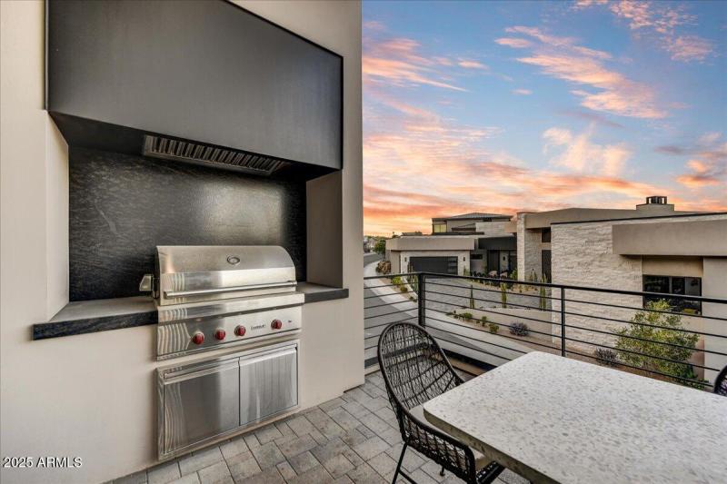 27-Balcony Grill Detail - Copy