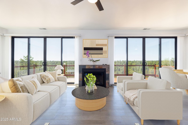 2943 E Lookout Ln (16)