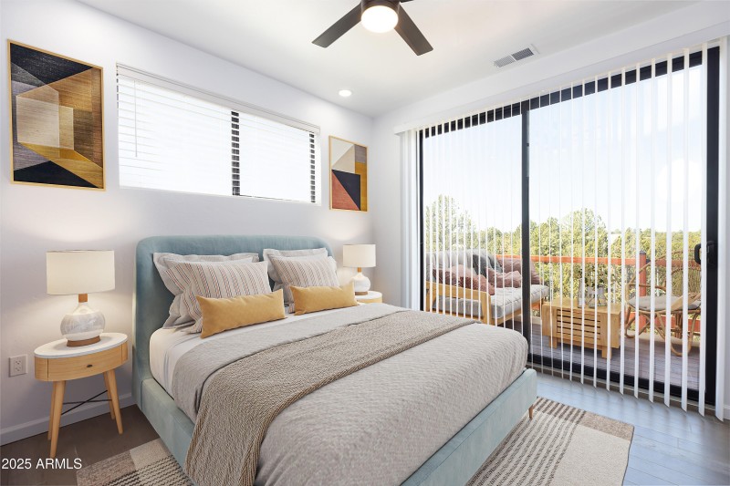 2943 E Lookout Ln (26)