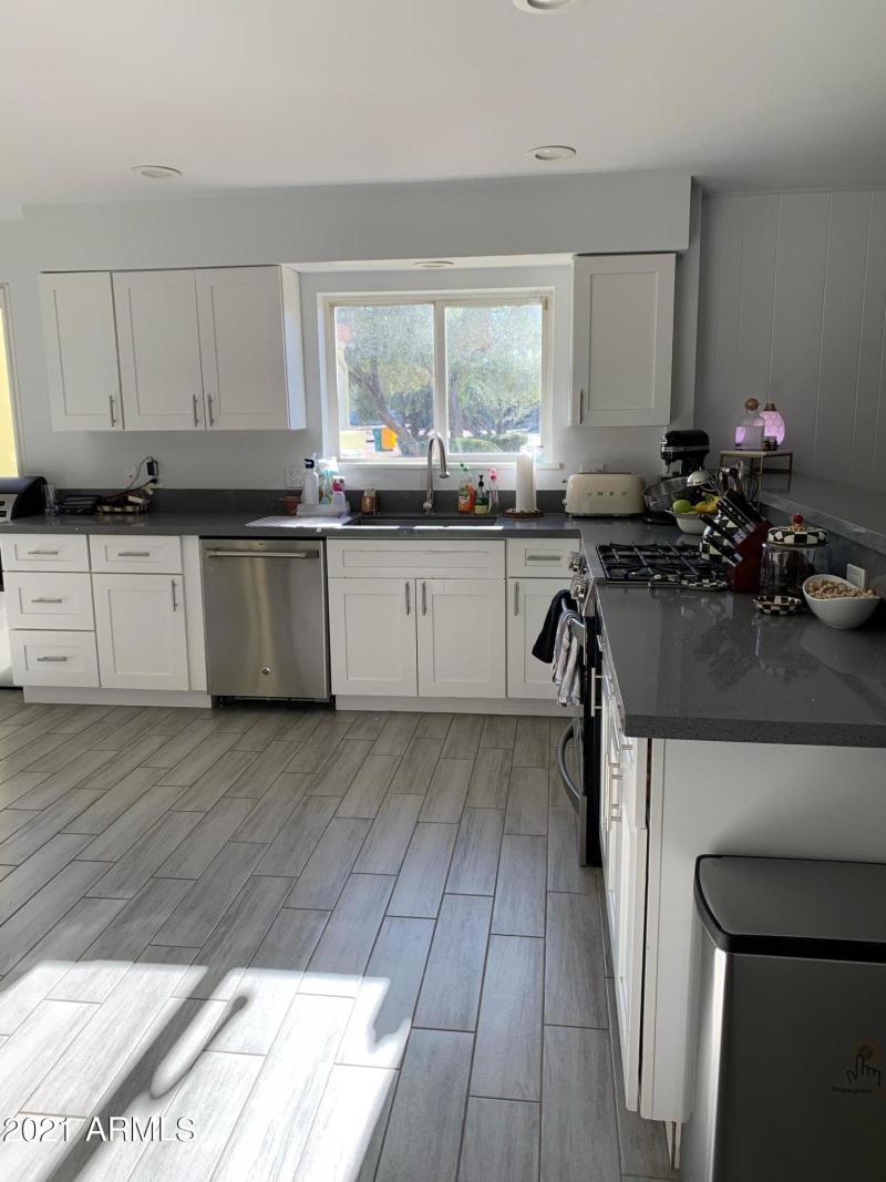 FCA257F2-7A8B-482D-84CC-FFEED8BF0C5B